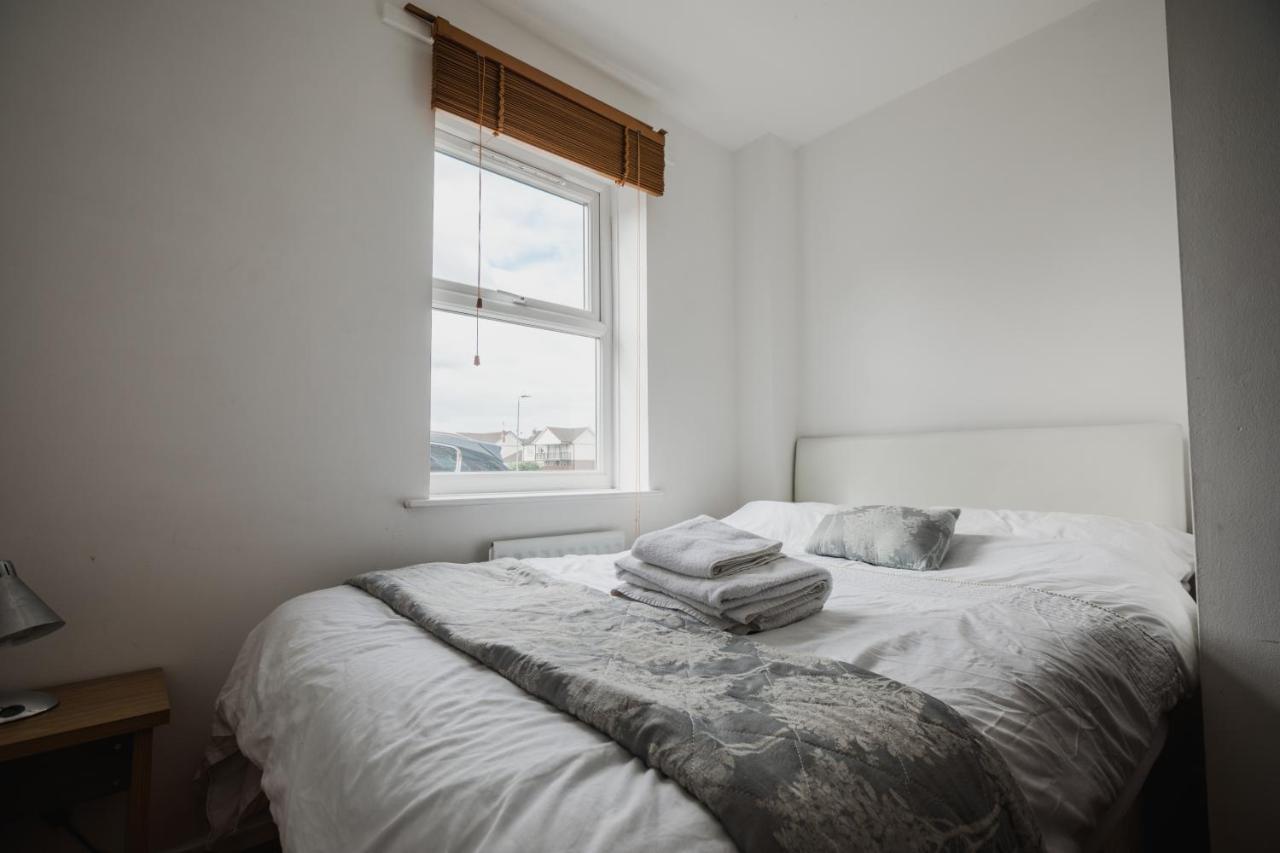 Hullidays Victora Dock- Refurbished 2024 Διαμέρισμα Kingston upon Hull Εξωτερικό φωτογραφία