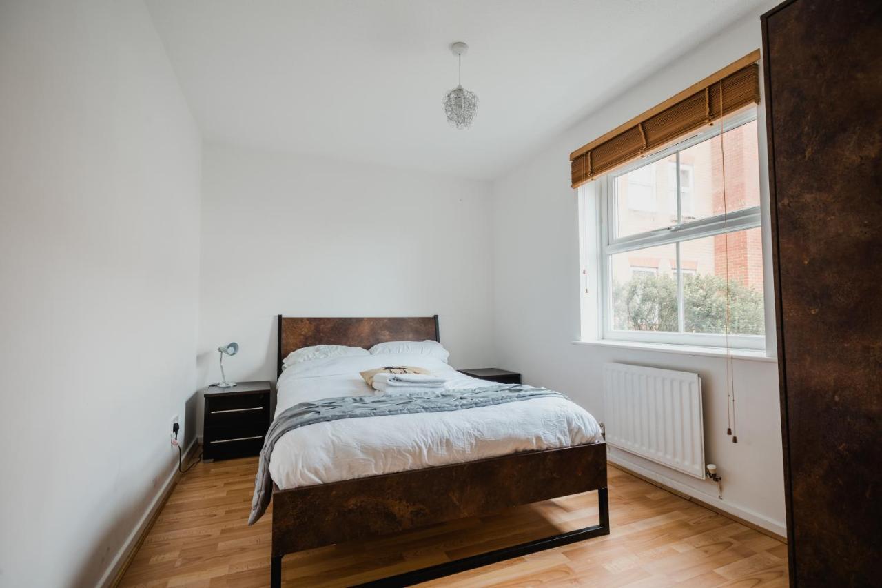 Hullidays Victora Dock- Refurbished 2024 Διαμέρισμα Kingston upon Hull Εξωτερικό φωτογραφία